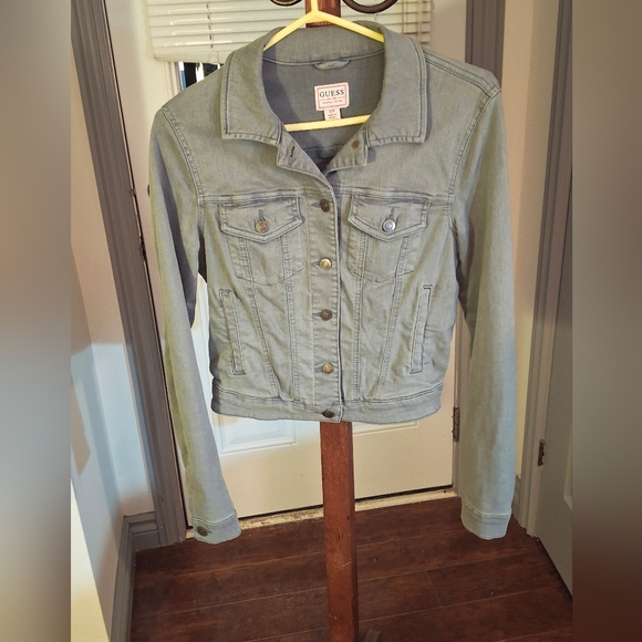 GUESS Women's Distressed Ladies Army Green Small Denim Jacket -   Never Worn - Picture 14 of 14
